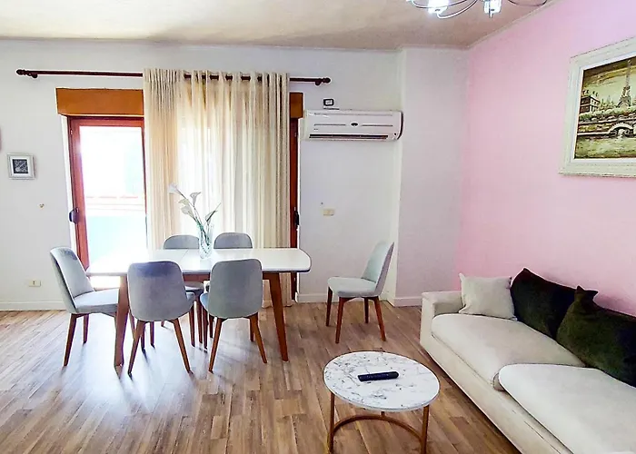 Penthouse Of Downtown טיראנה