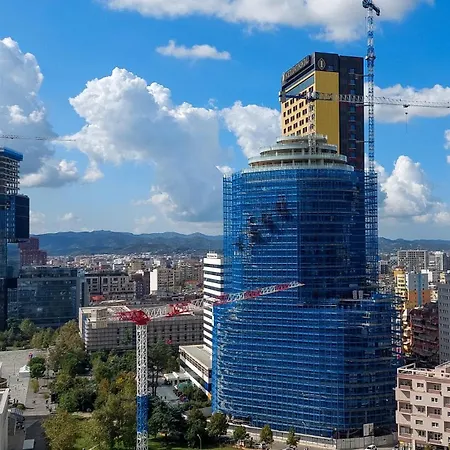 Penthouse Of Downtown 公寓 地拉那
