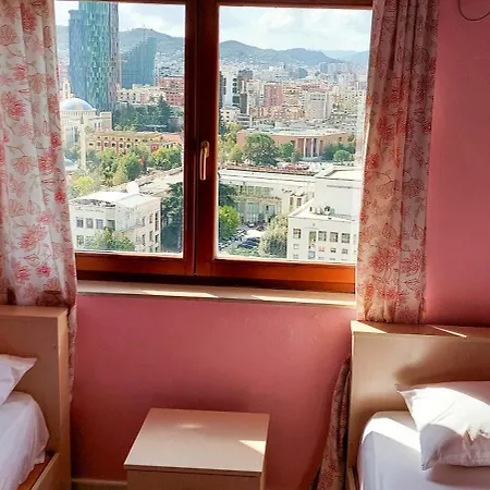 Penthouse Of Downtown Appartamento Tirana