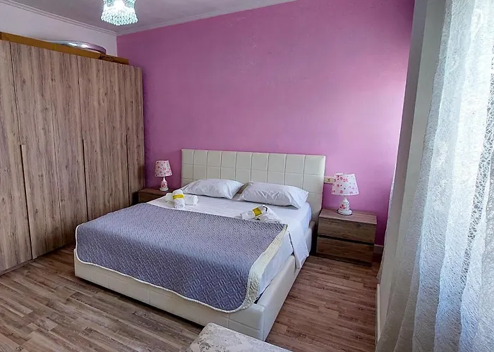 Penthouse Of Downtown Apartman Tirana